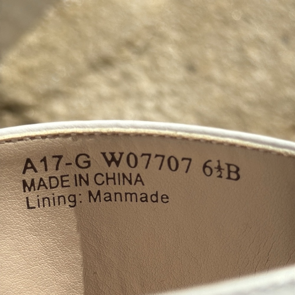 COLE HAAN Grand OS Gabby Criss Cross Block Heel Sandal - Picture 5 of 12